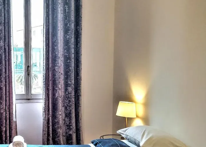 Nik 4*